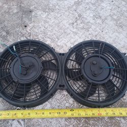 2 12v Electric Push/pull Fans
