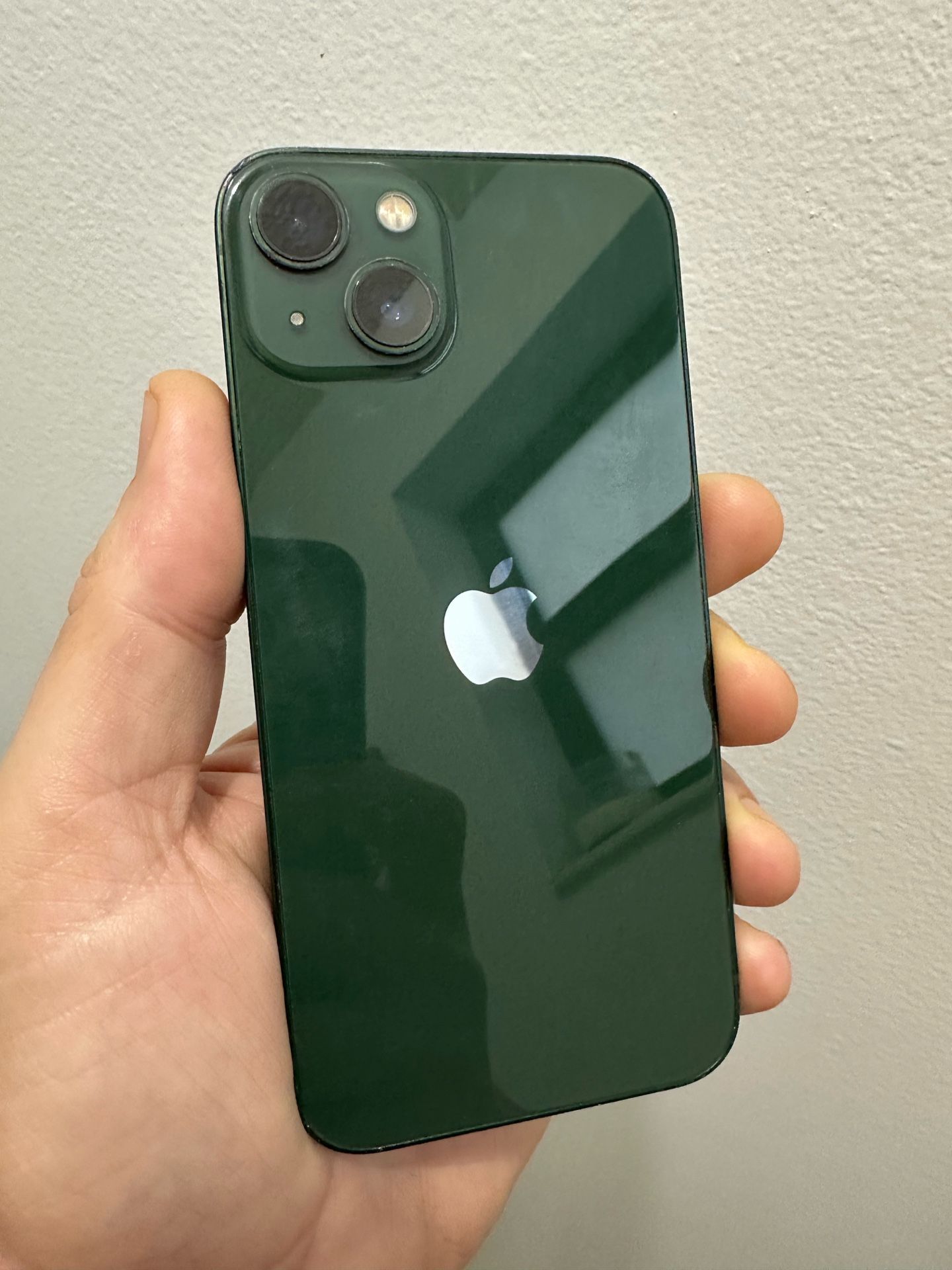 FIRM PRICE - iPhone 13 128gb Alpine Green Factory Unlocked • 89% Battery Health