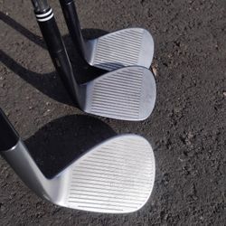 Golf Clubs! Left Handed Cleveland RTX Zipcore Wedges! 50 54 58.