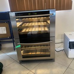 U-Line Echelon Series Wine Cellar 