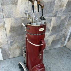 Vtg Leather Golf Bag / Golf Clubs Set