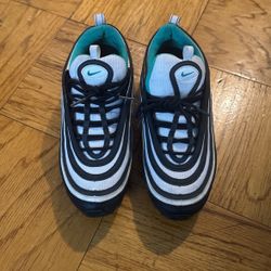 Air max 97 black/white/emerald green Sz9