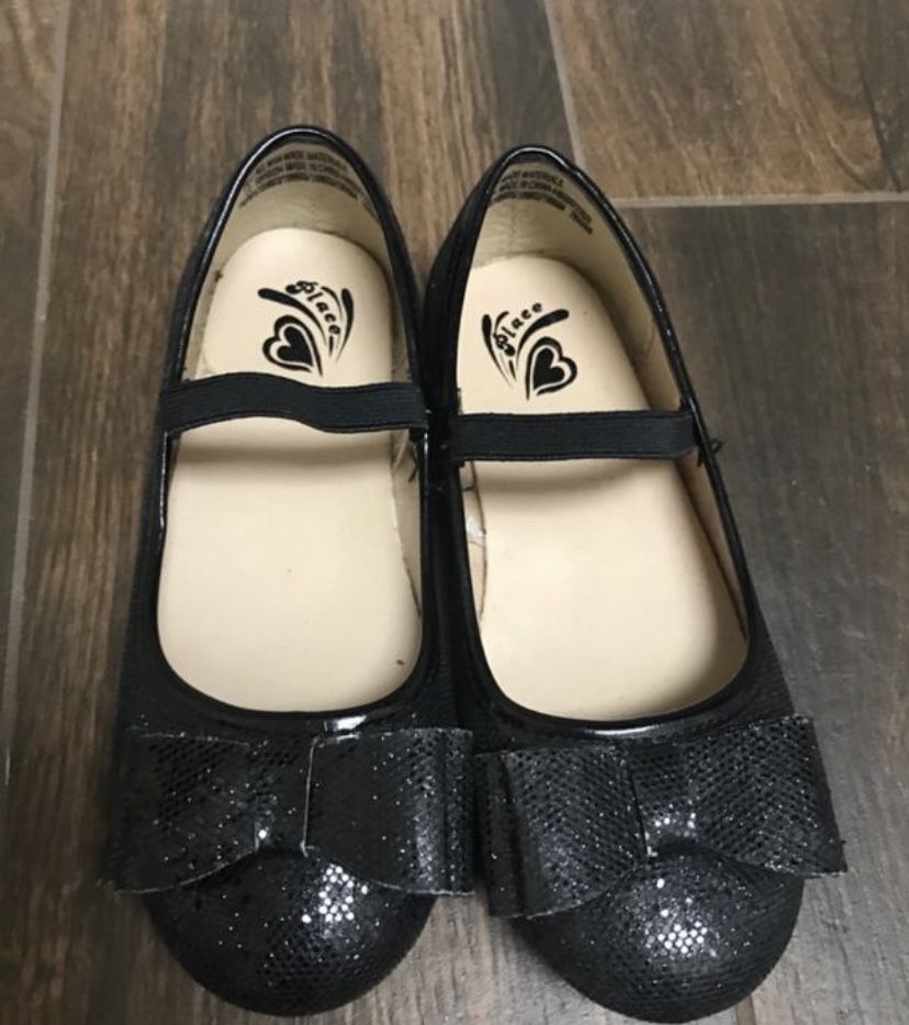 Big Girls size 11 dress shoes