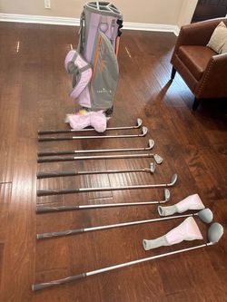 Top Flite Women’s Golf Club Set + Bag & Headcovers