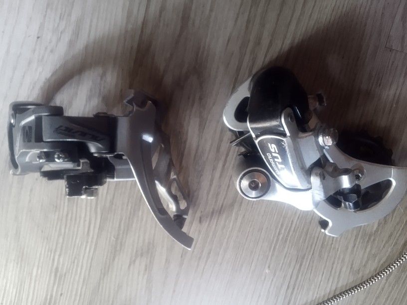 Shimano Altus With Shimano Alivio Front And Rear Detailers