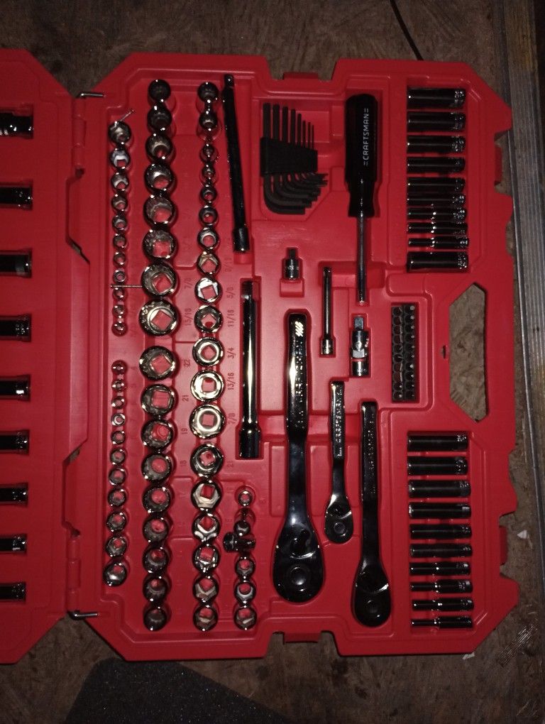 Craftsman 159 Piece Tool Set