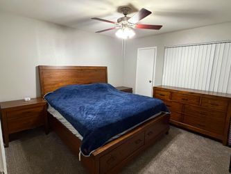 bedroom set