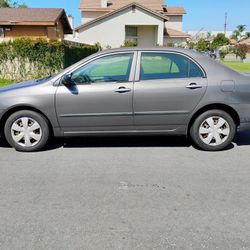 2005 Toyota Corolla Le