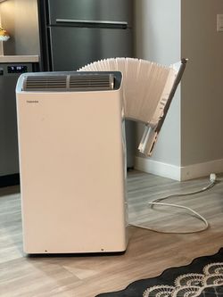 Toshiba 14,000 BTU Inverter Portable AC + HEAT  – Great Condition