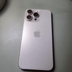 iPhone 15 Pro Max Titanium 256GB Unlocked