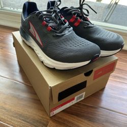 Altra Rivera 3 - Men’s Size 9