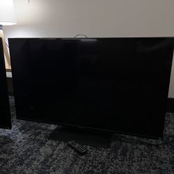 Panasonic LCD TV 50 Inch