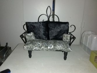 18" Doll Couch