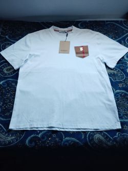 Burberry tee