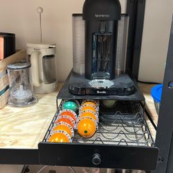 Breville nespresso Vertuo Machine With Pods