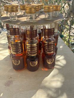Set of 12 amaretto de novara