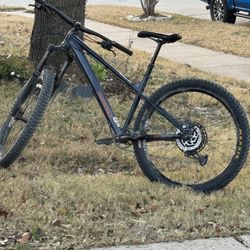 Diamondback Syncr 27.5 
