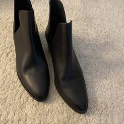 Free People Double V Charm Bootie-NWOT