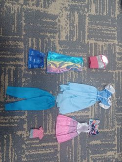 Dollhouse Barbie Clothes Set