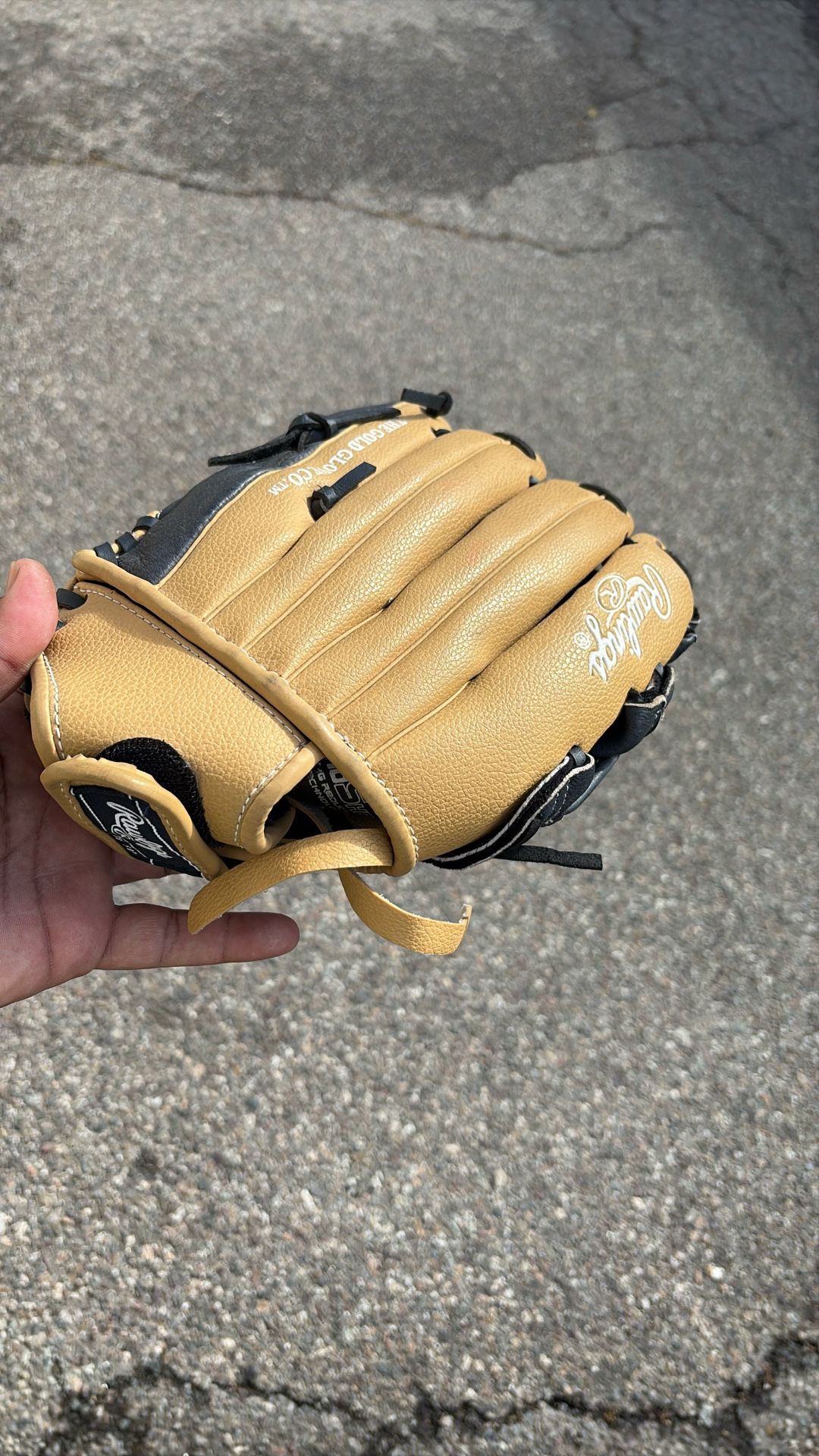 Rawlings Youth Baseball Glove 11 1/2 Inch