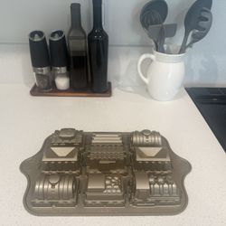 Nordicware train cake pan