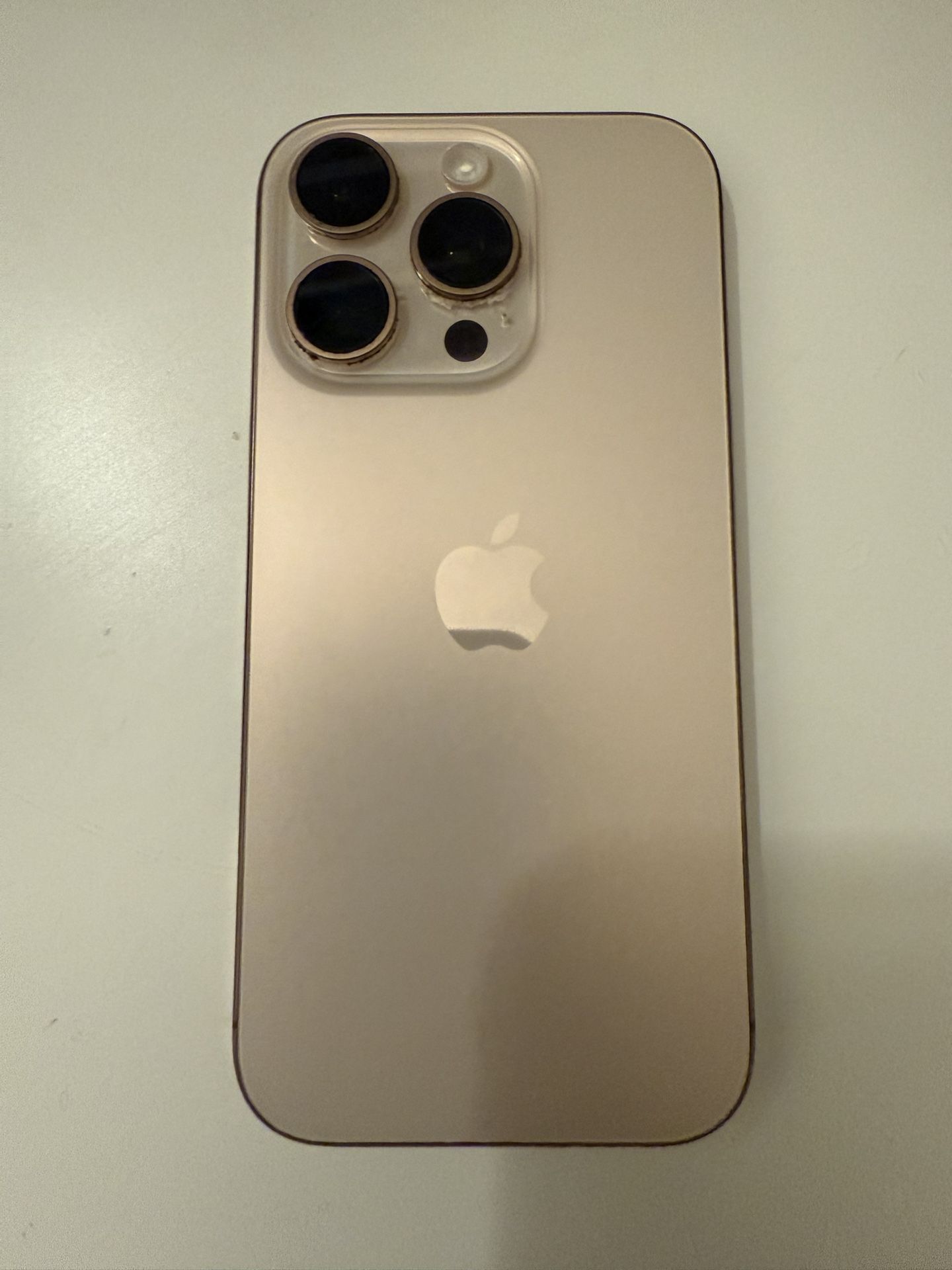 iPhone 16 Pro