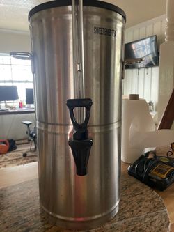 Beverage holder