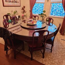Round Dining Table