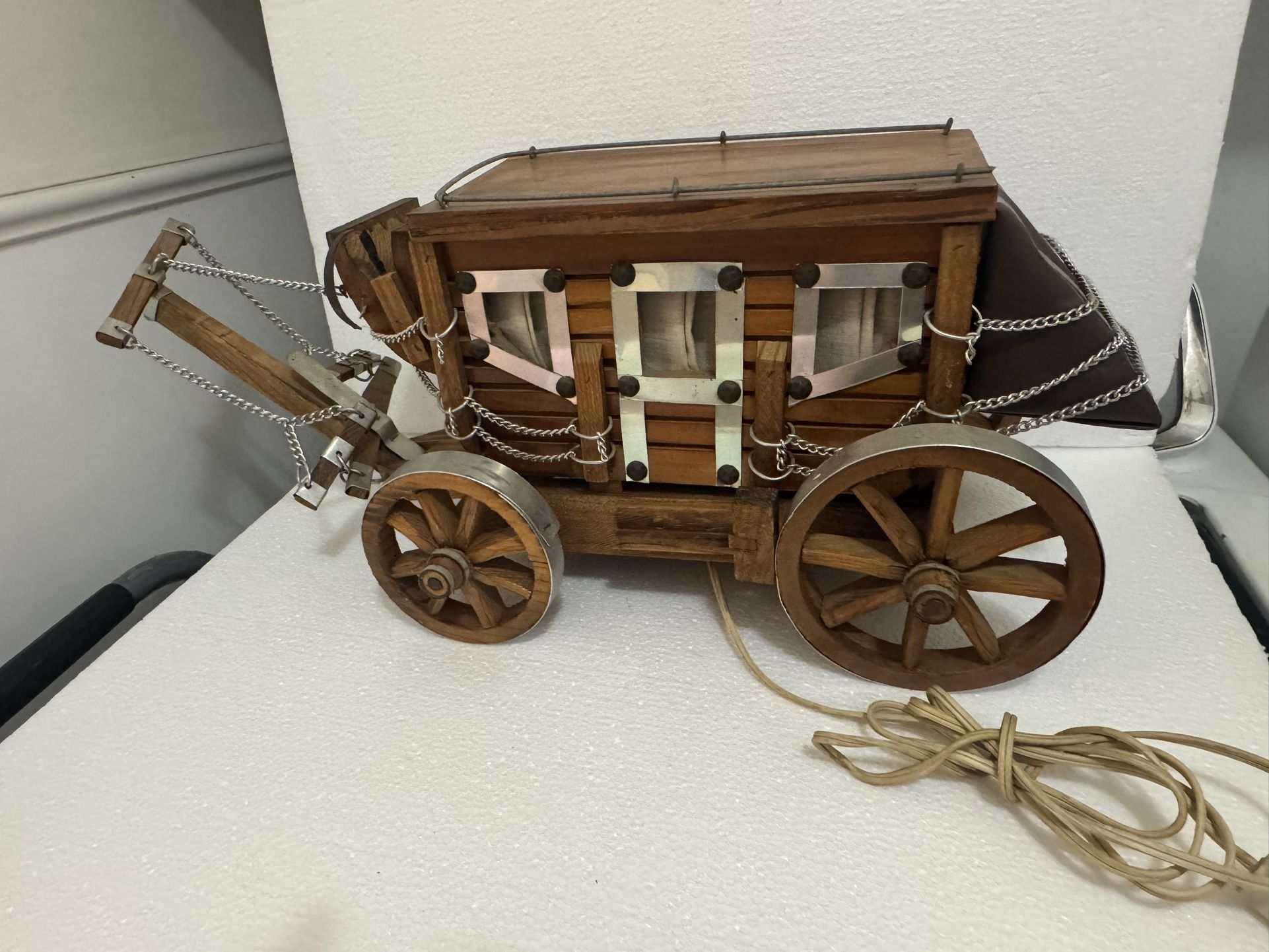 VTG 60’s western Stagecoach Lamp 