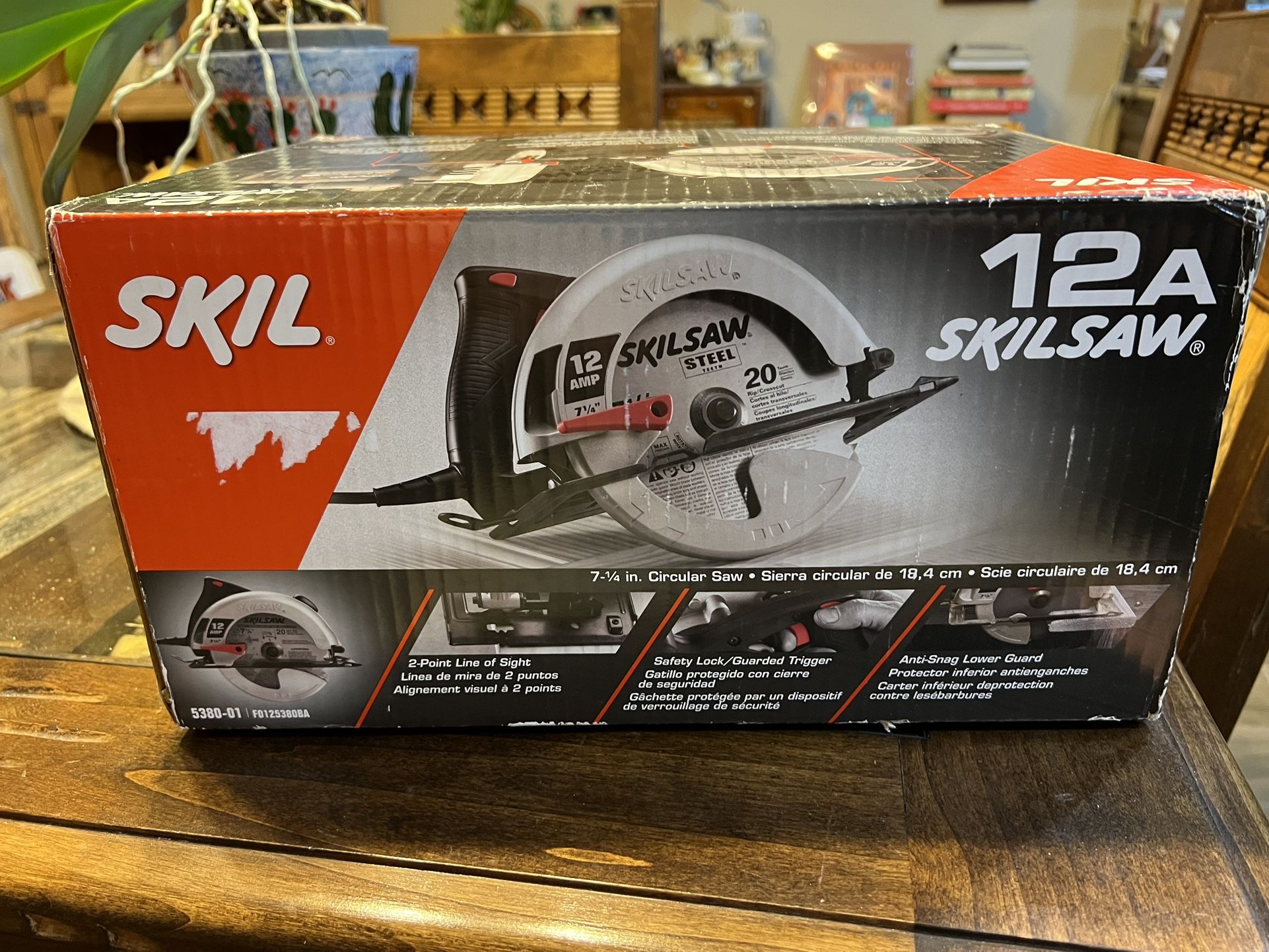 New In Box Skil Skilsaw 12 Amp.  