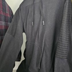 Mens Black Hoodie Size Medium