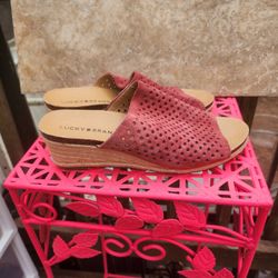 Lucky Brand Sandals