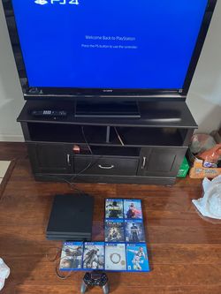 PS4 Pro 1TB with lots of games