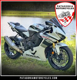 2026 Honda CBR1000RR ABS