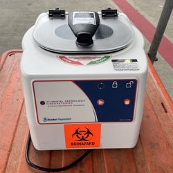 Centrifuge machine for blood
