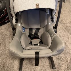 Nuna Baseless Car seat