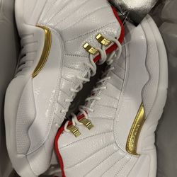 AIR JORDAN 12 RETRO