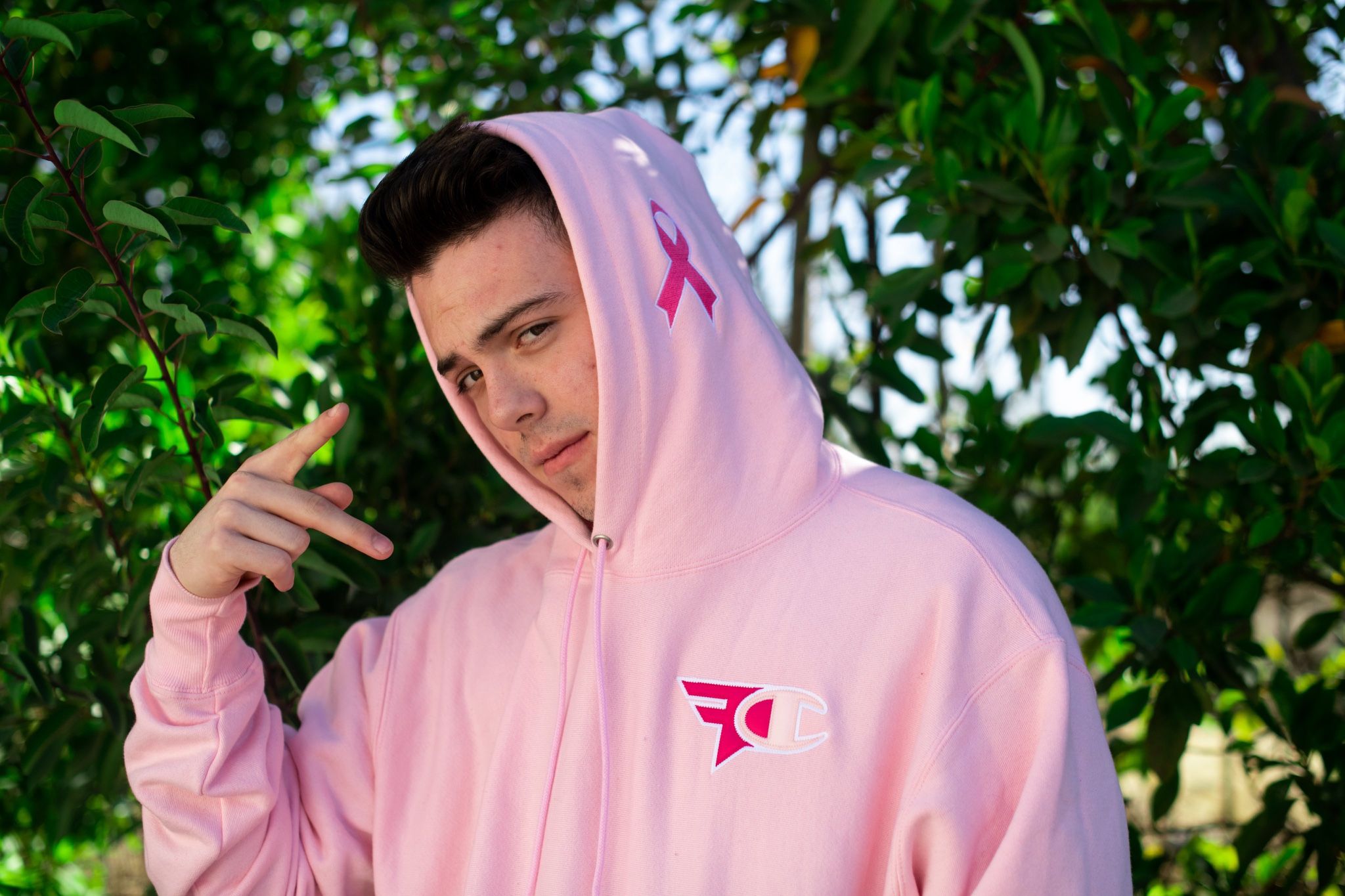 Faze Clan x Champion Hoodie x Breast Cancer Awareness Men's Size Large