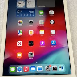 iPad Pro 9.7 WiFi 32GB Good Condition Unlocked Updated Apple Pencil Compatible 