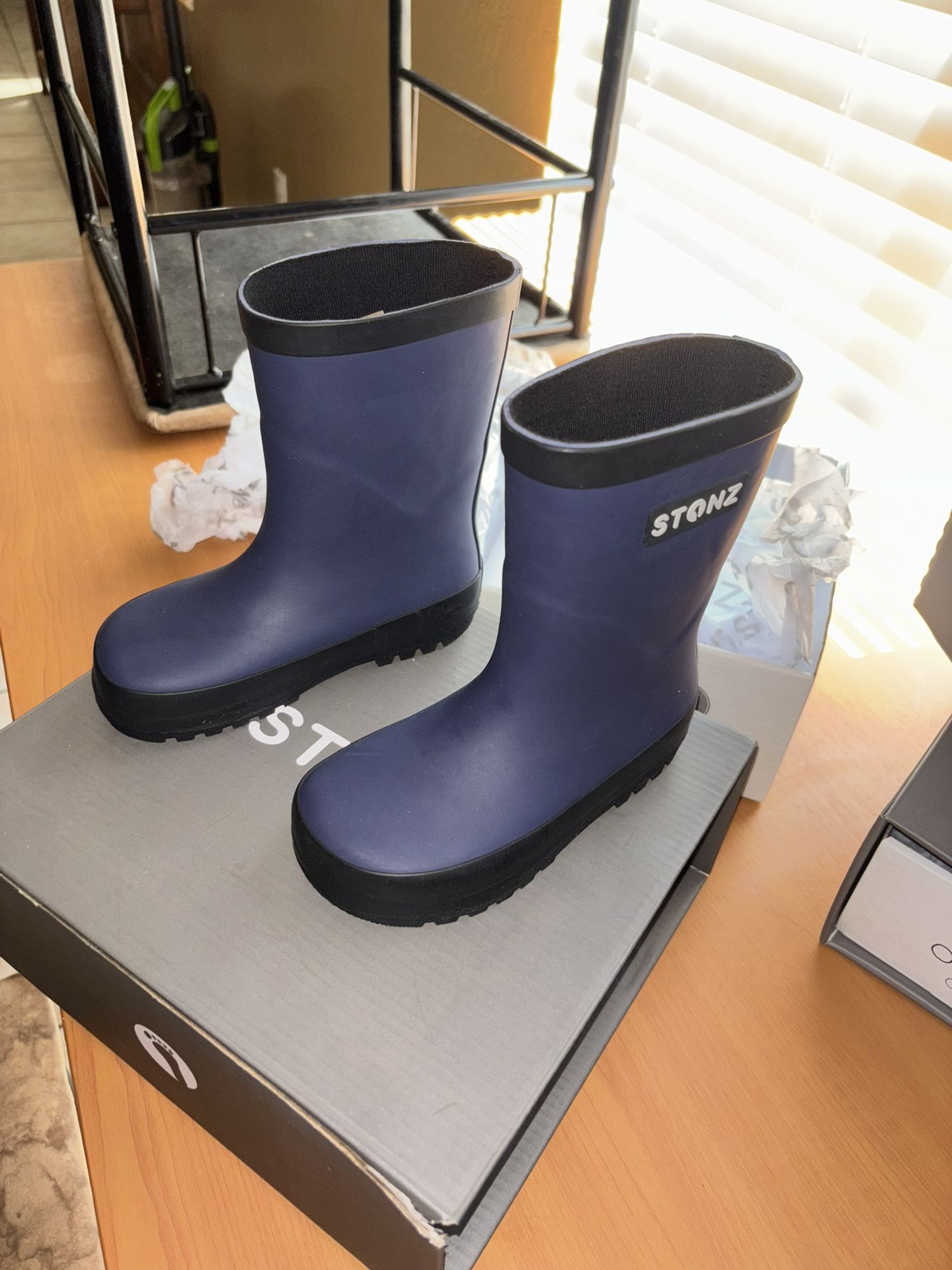 Stonz Rain Boot