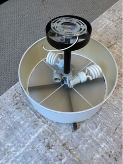 Ceiling light (Free)