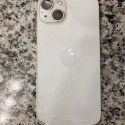 Broken Iphone 13 