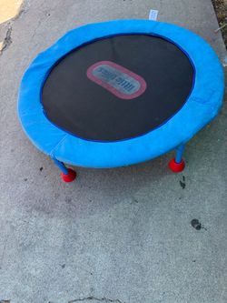 BEAUTIFUL LITTLE TIKES TRAMPOLINE