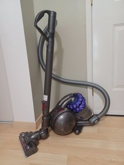 Dyson DC 47 Vacuum (Clean)$200