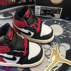 Jordan Air Jordan 1 Retro High OG 'Black Toe Reimagined' Toddler 2c
