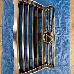 Lexus Lx 570 Grille OEM