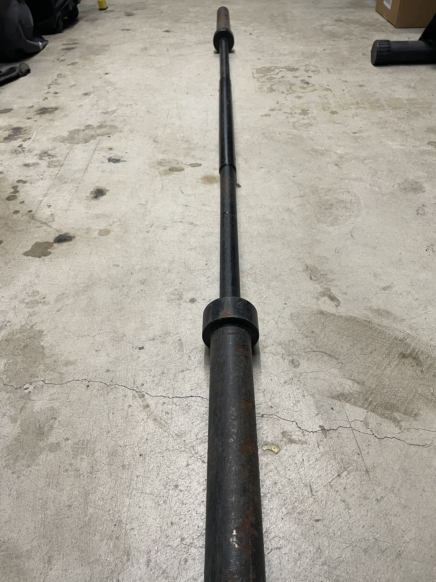 Black 7ft Barbell 