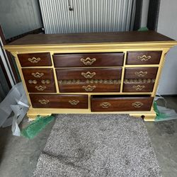 dresser