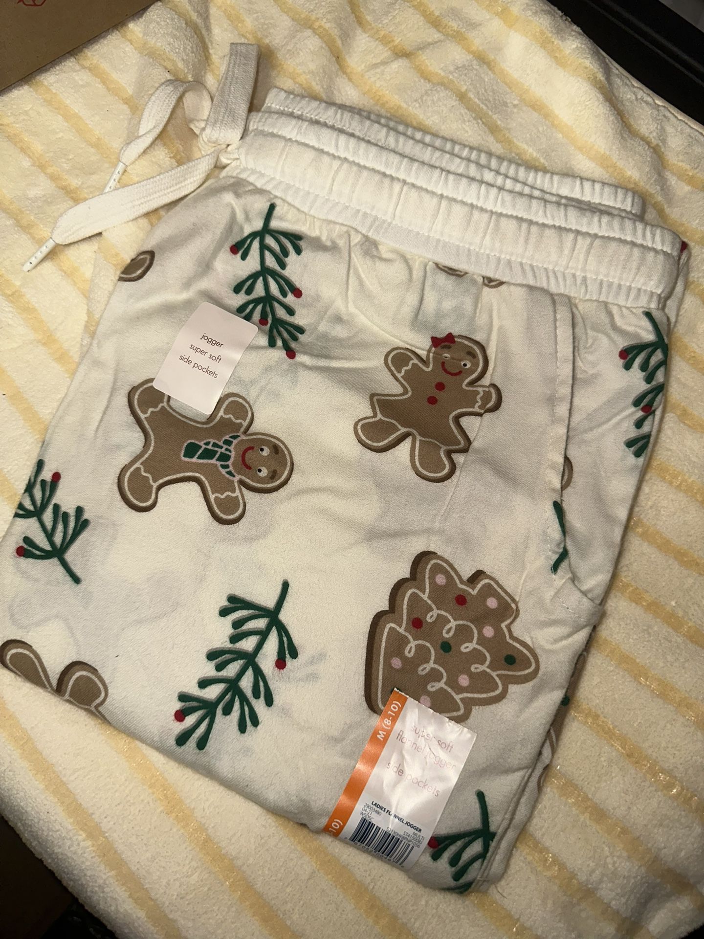 Gingerbread Jogger Pajama Pants - medium