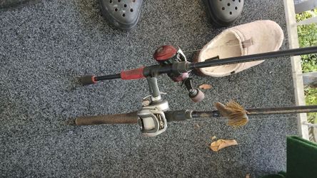 BASS PRO SHOP BAIT CASTER AND ROD BERKLEY